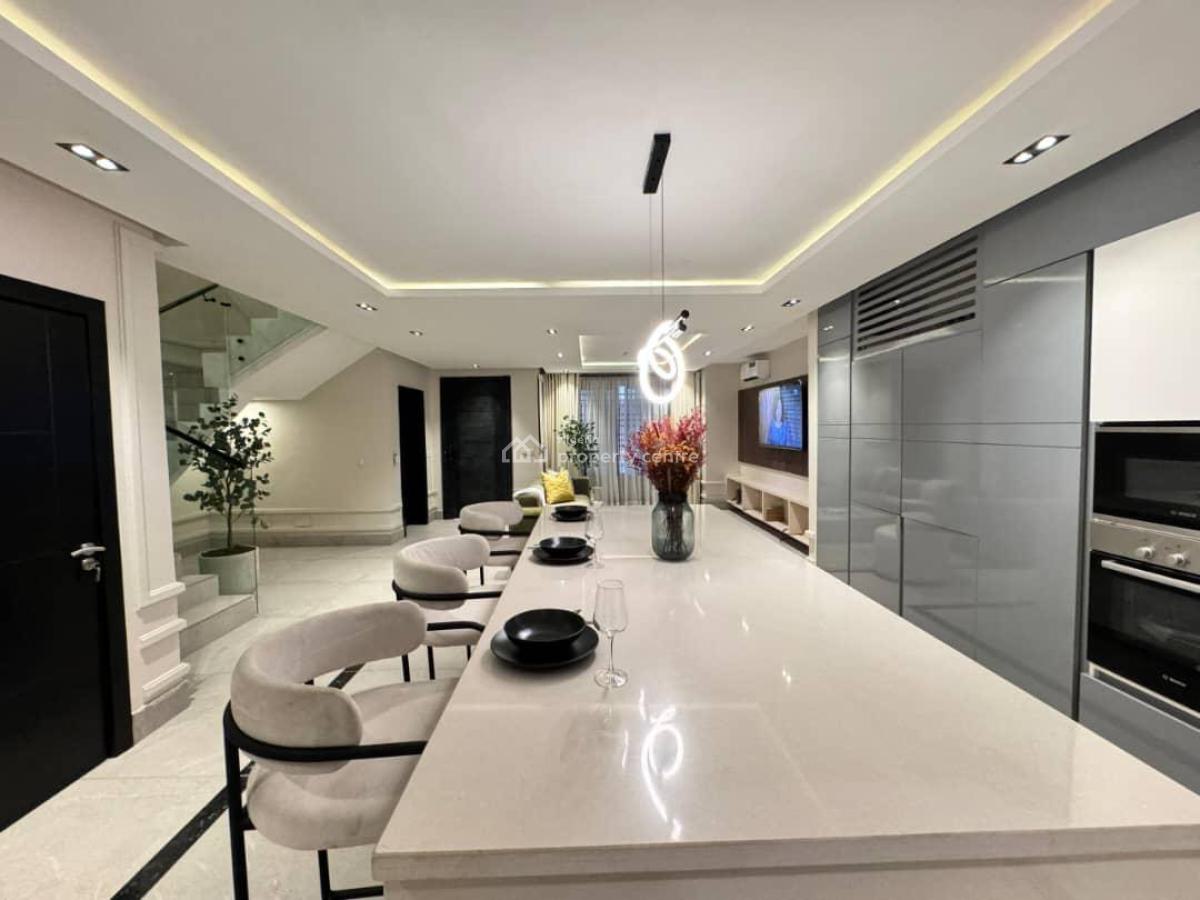 3 Bedroom Apartment with Top Notch Amenities Available for Short/long, Lekki Phase 1, Lekki, Lagos, Flat / Apartment Short Let