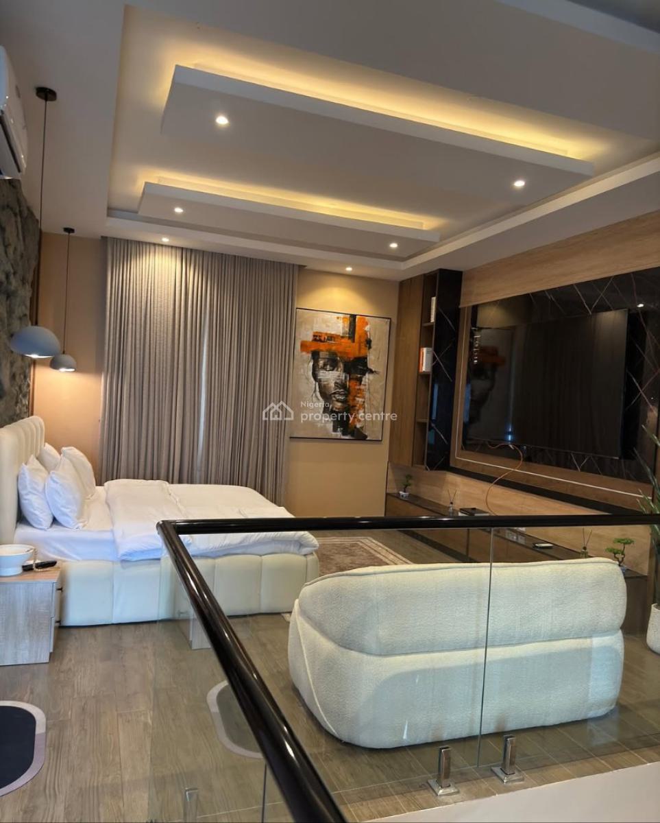 Luxurious 1 Bedroom Duplex Loft, in a Secure Estate with Pool, Lekki Phase 1, Lekki, Lagos, Flat / Apartment Short Let