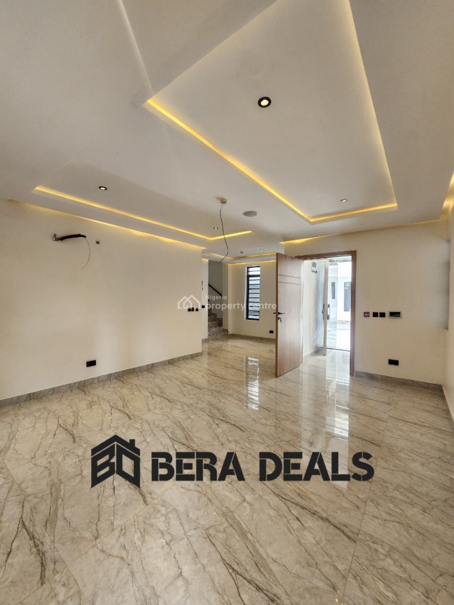 Newly Built Four(4) Bedroom Townhouses with Bqs, Lekki Phase 1, Lekki, Lagos, Terraced Duplex for Sale