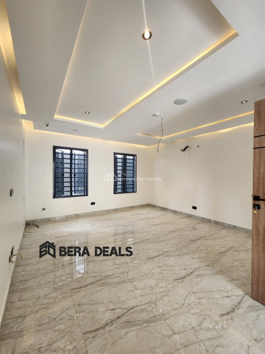 Newly Built Four(4) Bedroom Townhouses with Bqs, Lekki Phase 1, Lekki, Lagos, Terraced Duplex for Sale