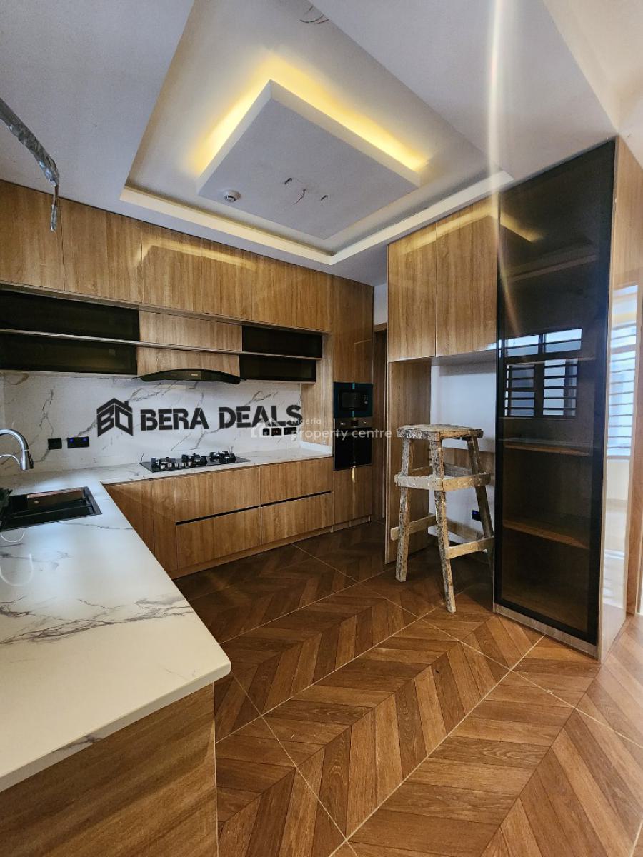 Newly Built Four(4) Bedroom Townhouses with Bqs, Lekki Phase 1, Lekki, Lagos, Terraced Duplex for Sale