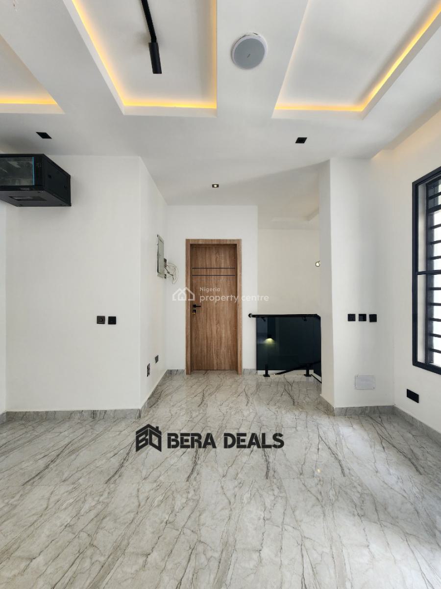 Newly Built Four(4) Bedroom Townhouses with Bqs, Lekki Phase 1, Lekki, Lagos, Terraced Duplex for Sale