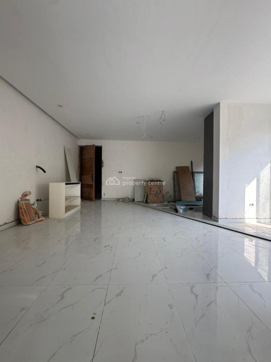 Exquisitely Detailed 2 Bedroom Apartment, Lekki Phase 1, Lekki, Lagos, Flat / Apartment for Sale