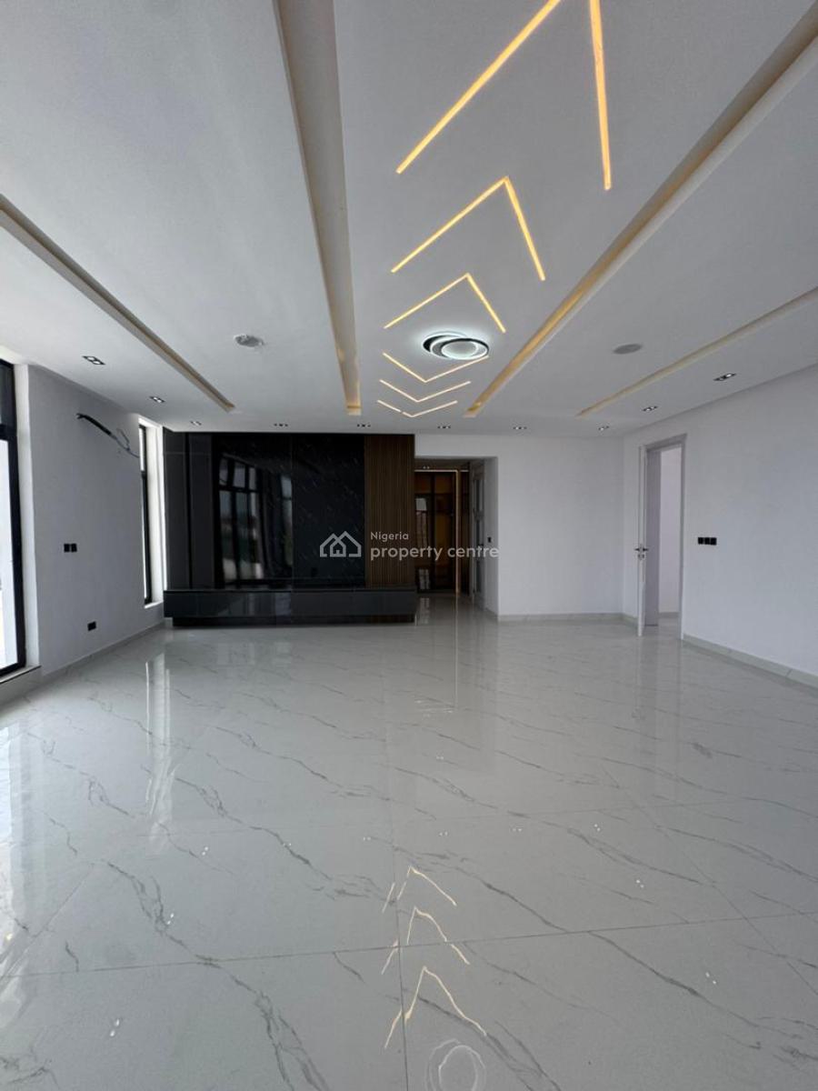 Gigantic 5 Bedroom Fully Detached Duplex with, Spacious Ensuite Rooms, Vgc, Lekki, Lagos, Detached Duplex for Sale
