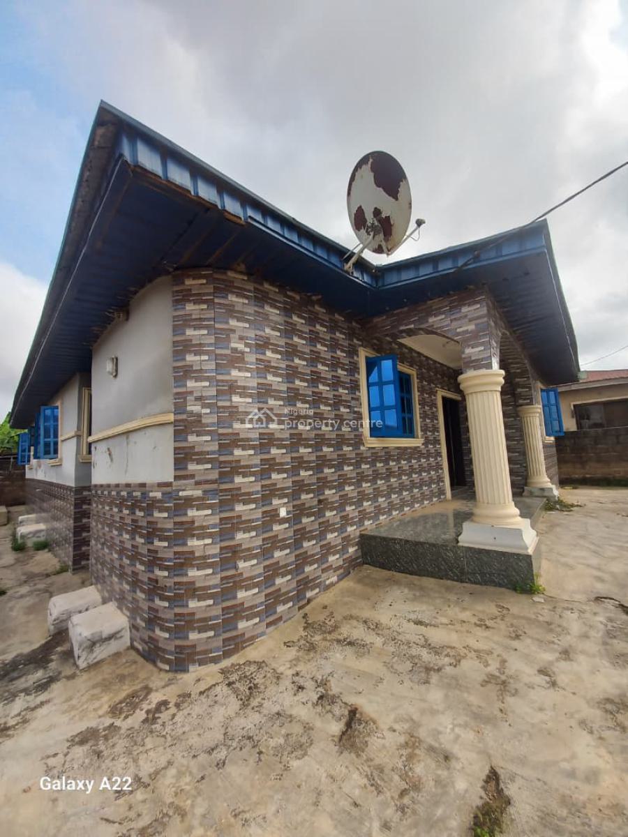 4 Bedroom Bungalow with Sweet Modern Facilities, Alafara, Jericho Extension, Ibadan, Oyo, Detached Bungalow for Rent