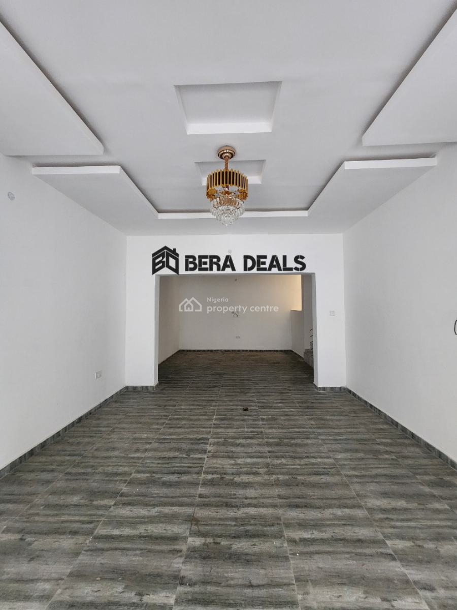5 Bedroom Semi-detached House with Bq, Ajah, Lagos, Semi-detached Duplex for Sale