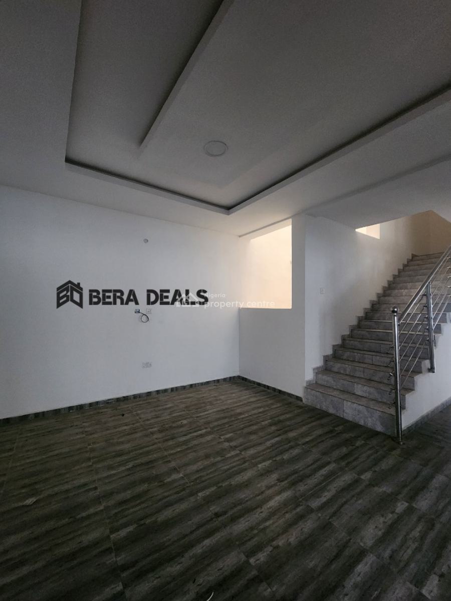 5 Bedroom Semi-detached House with Bq, Ajah, Lagos, Semi-detached Duplex for Sale