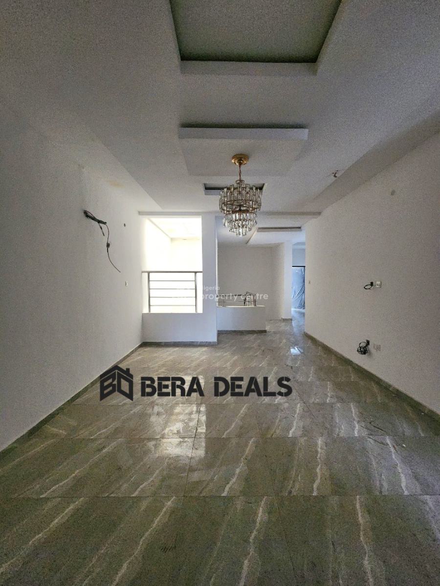 5 Bedroom Semi-detached House with Bq, Ajah, Lagos, Semi-detached Duplex for Sale
