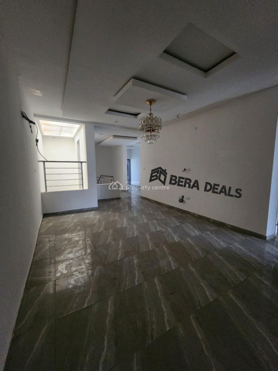 5 Bedroom Semi-detached House with Bq, Ajah, Lagos, Semi-detached Duplex for Sale