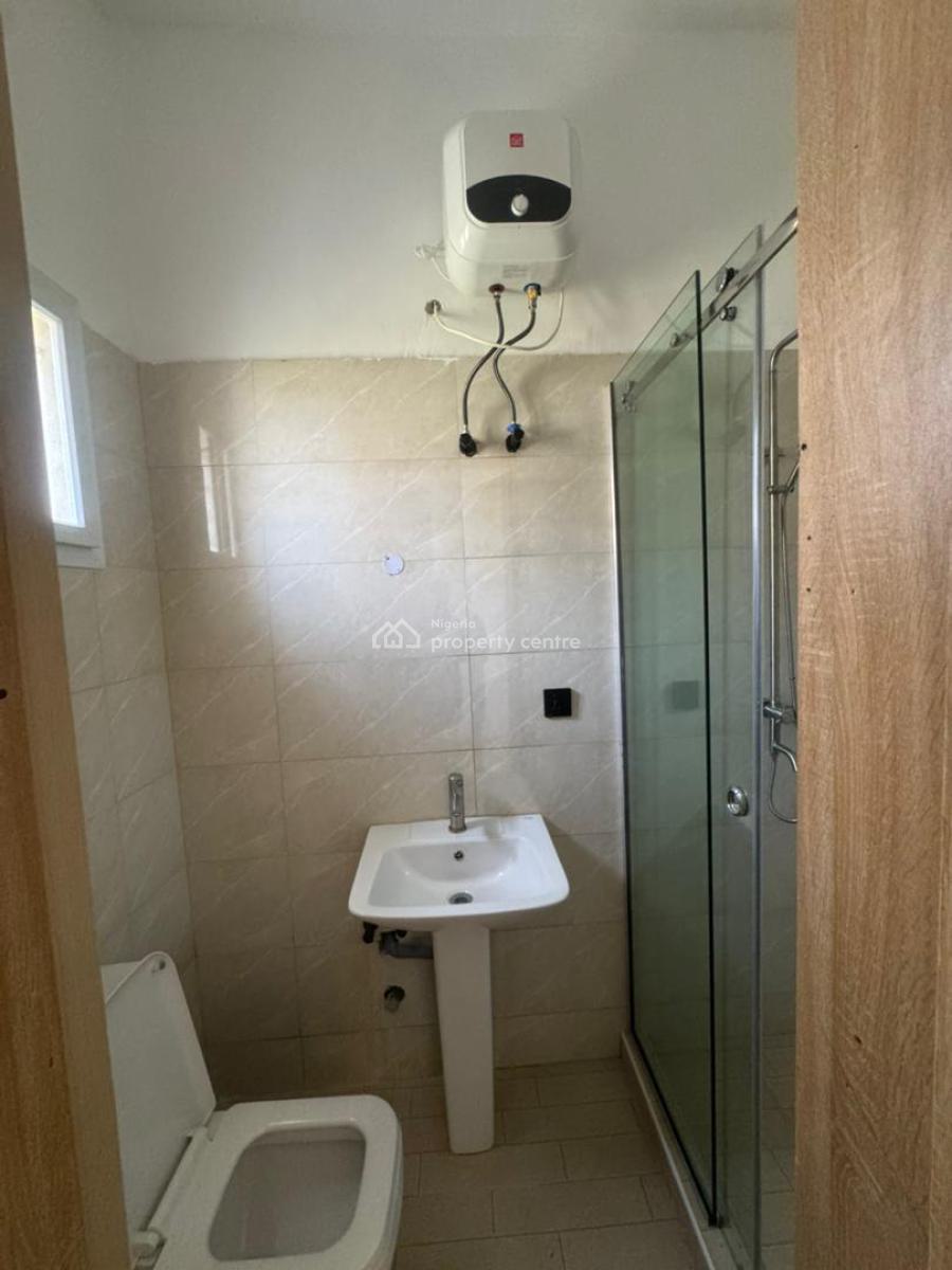 Exquisite 3 Bedroom Apartment, Lekki Scheme 2, Lekki Phase 2, Lekki, Lagos, Flat / Apartment for Rent