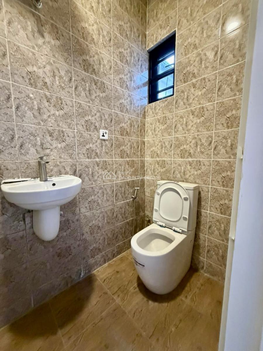 Newly Built Exquisite 2 Bedroom Terrace Duplex with Bq, Chevron, Lekki, Lagos, Terraced Duplex for Sale