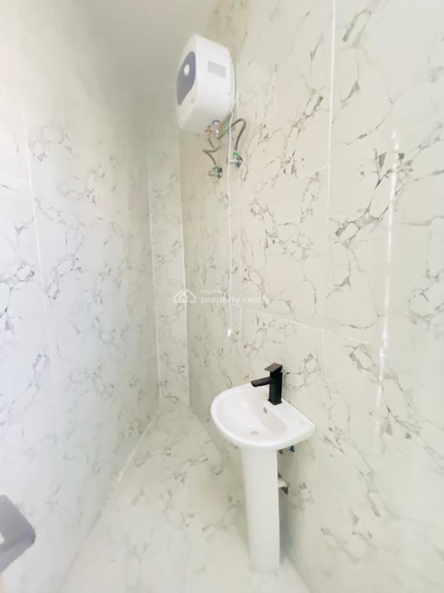 1bedroom Apartment, Ikota, Lekki, Lagos, Flat / Apartment for Rent