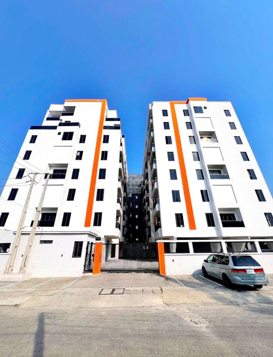 Luxury 4-bedroom Penthouse with Staff Quarters, Lekki Phase 1, Lekki, Lagos, Flat / Apartment for Sale