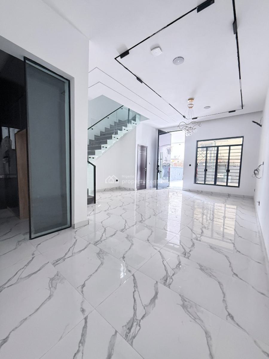 4-bedroom Terrace Duplex, Osapa, Lekki, Lagos, Terraced Duplex for Sale