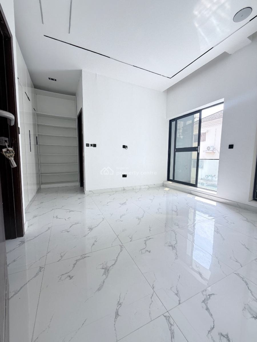 4-bedroom Terrace Duplex, Osapa, Lekki, Lagos, Terraced Duplex for Sale