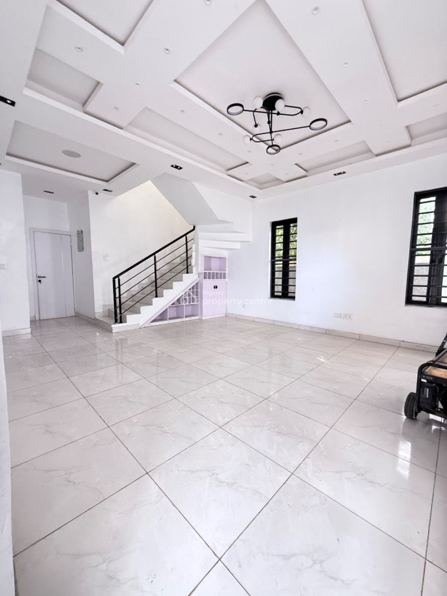 4-bedroom Semi-detached Duplex with Bq, Thomas Estate, Ajah, Lagos, Semi-detached Duplex for Sale