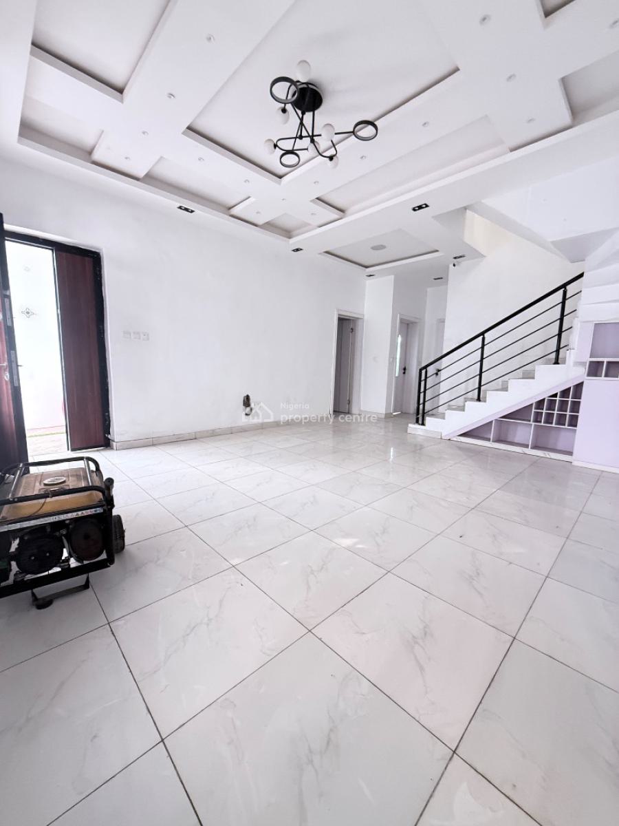 4-bedroom Semi-detached Duplex with Bq, Thomas Estate, Ajah, Lagos, Semi-detached Duplex for Sale