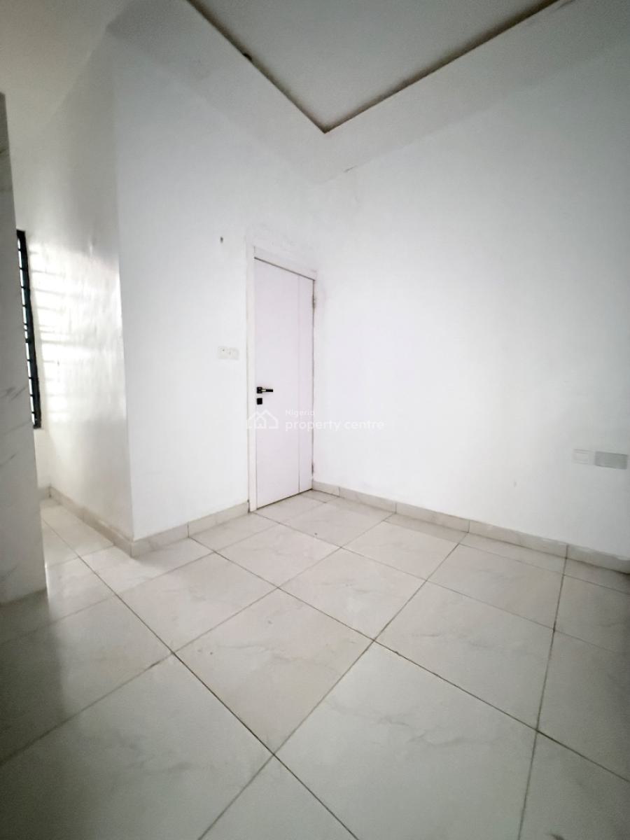 4-bedroom Semi-detached Duplex with Bq, Thomas Estate, Ajah, Lagos, Semi-detached Duplex for Sale