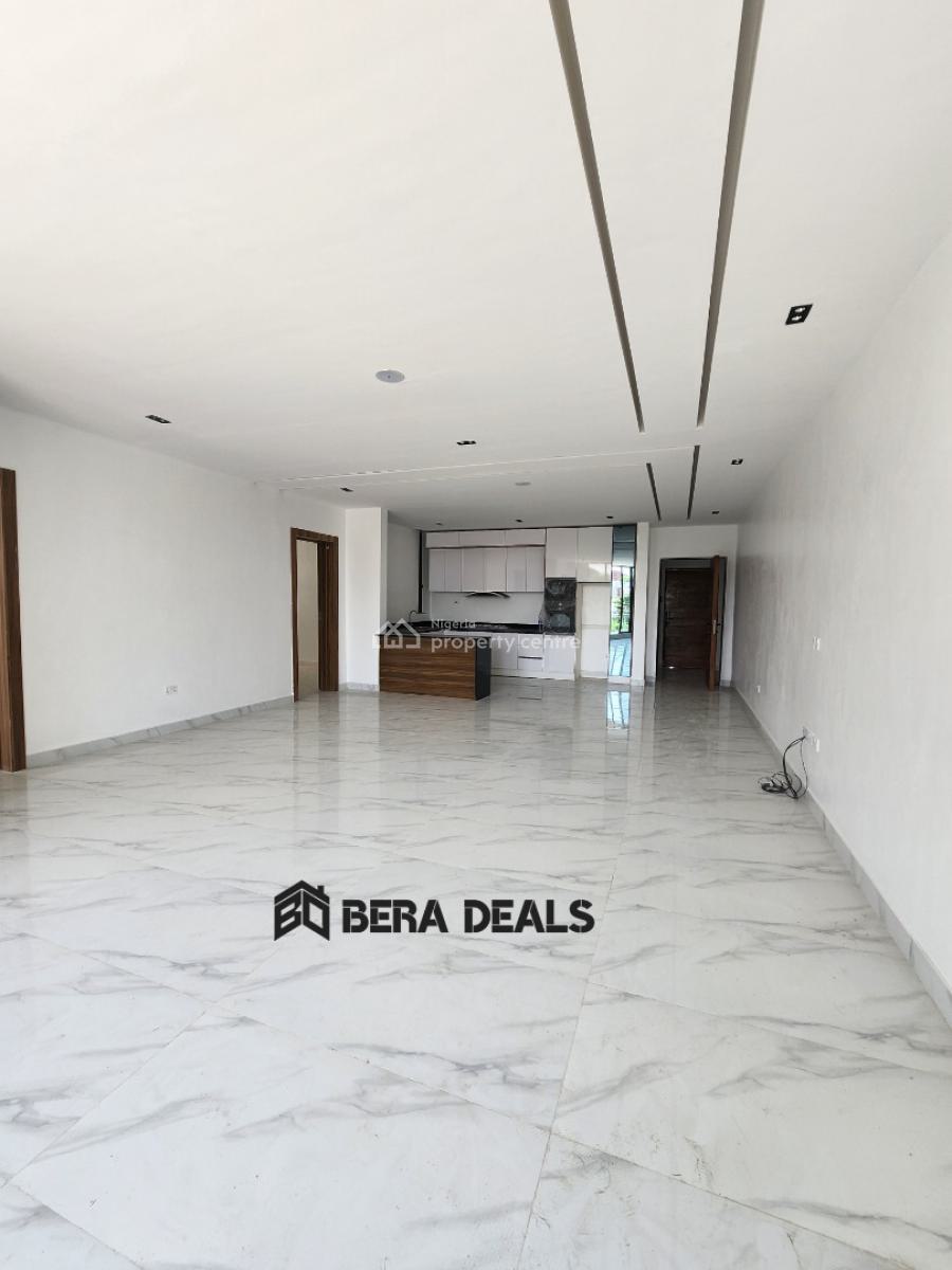 Luxury 2 Bedroom Apartment, Lekki Phase 1, Lekki, Lagos, Block of Flats for Sale