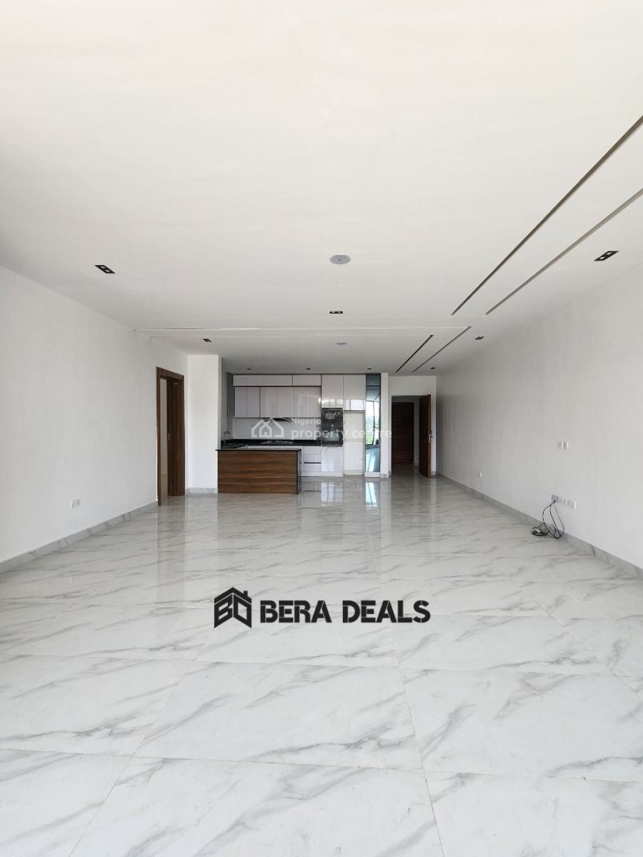 Luxury 2 Bedroom Apartment, Lekki Phase 1, Lekki, Lagos, Block of Flats for Sale