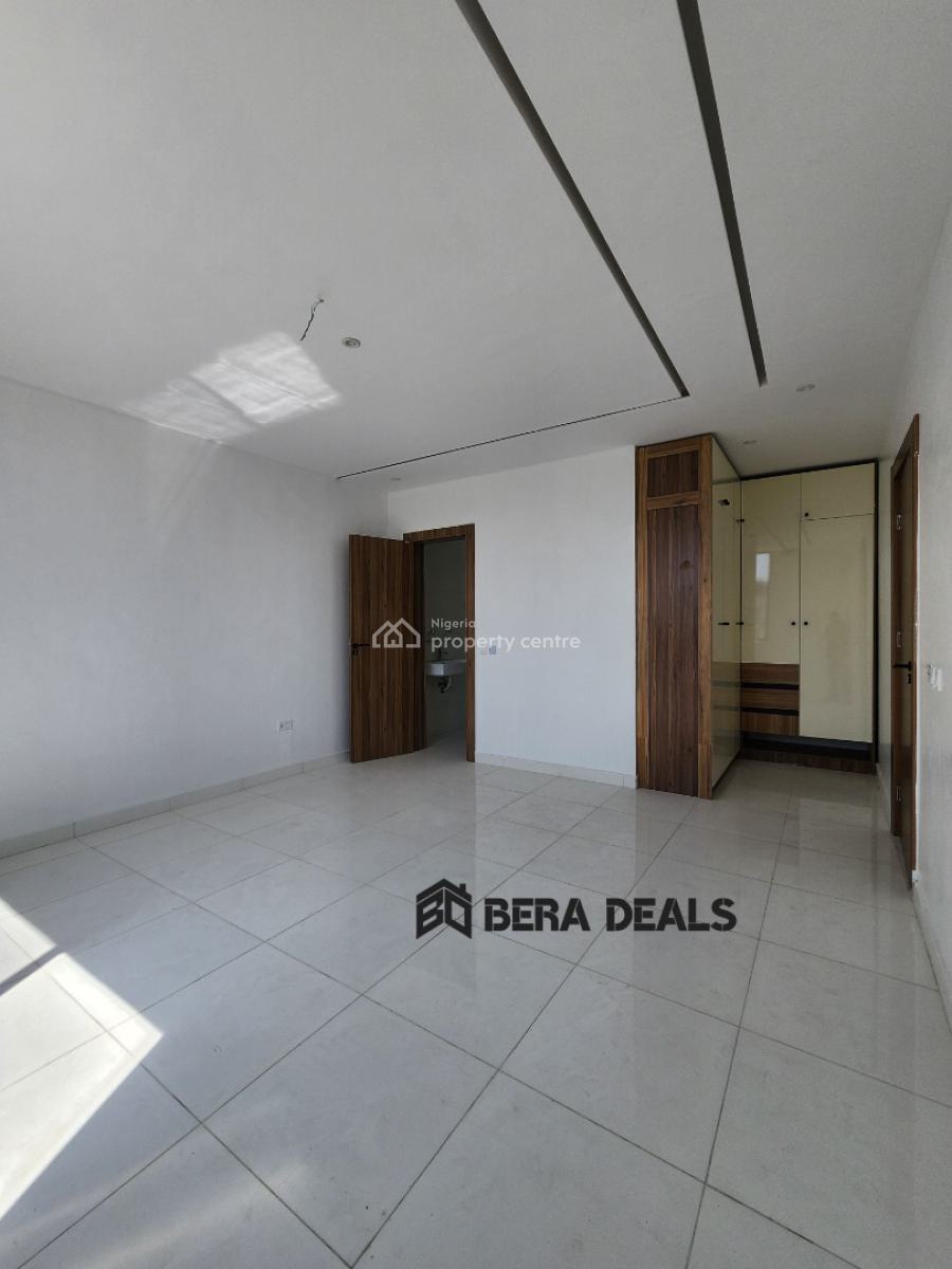 Luxury 2 Bedroom Apartment, Lekki Phase 1, Lekki, Lagos, Block of Flats for Sale