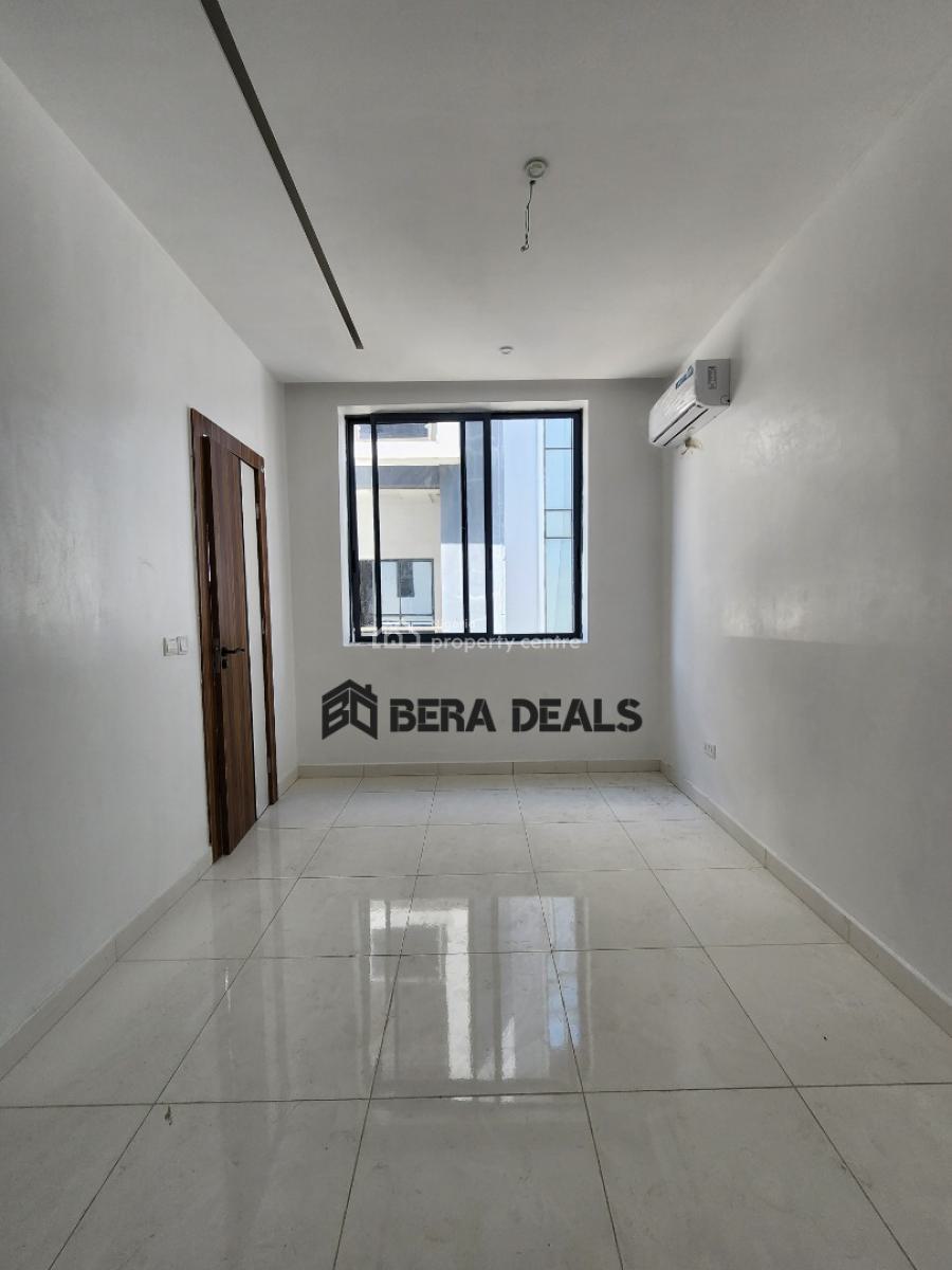 Luxury 2 Bedroom Apartment, Lekki Phase 1, Lekki, Lagos, Block of Flats for Sale