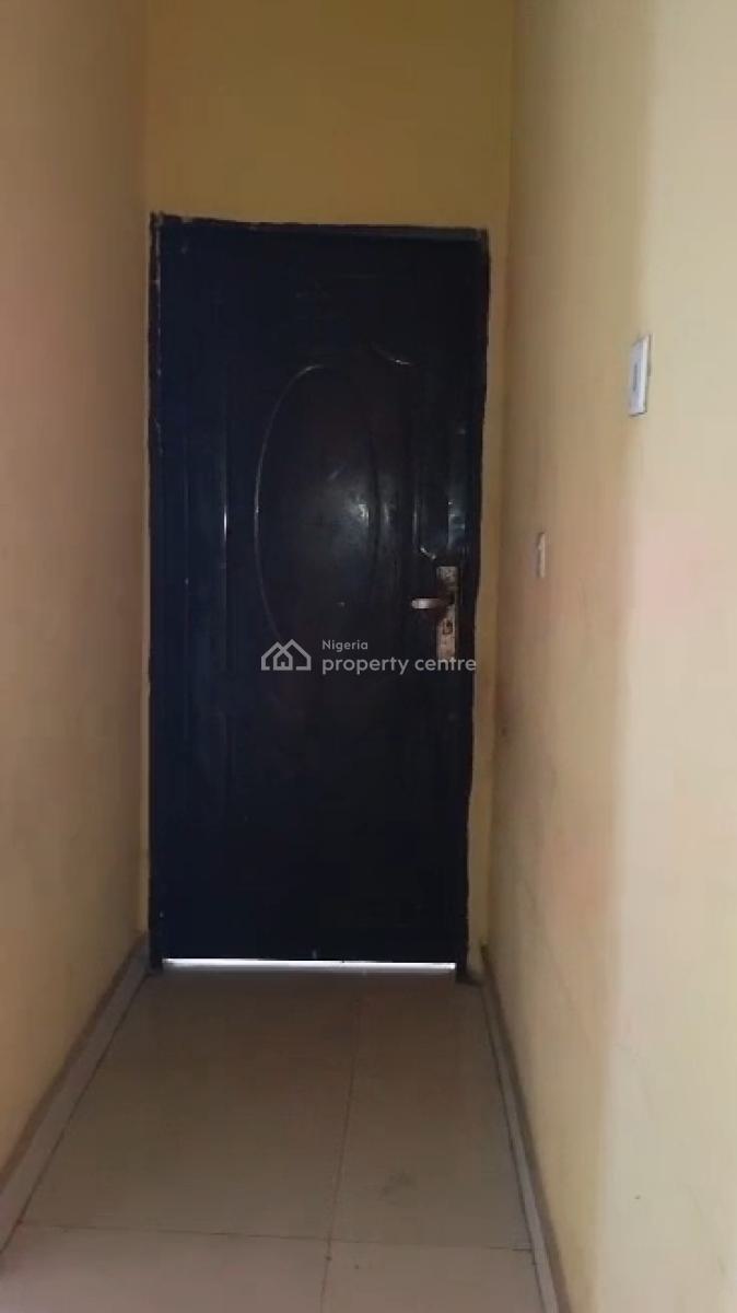 Clean 2 Bedroom Flat, Upstairs, All Room Ensult,  Personal Prepaid, Off Samuel Str, Ogudu Express, Ogudu, Lagos, Flat / Apartment for Rent