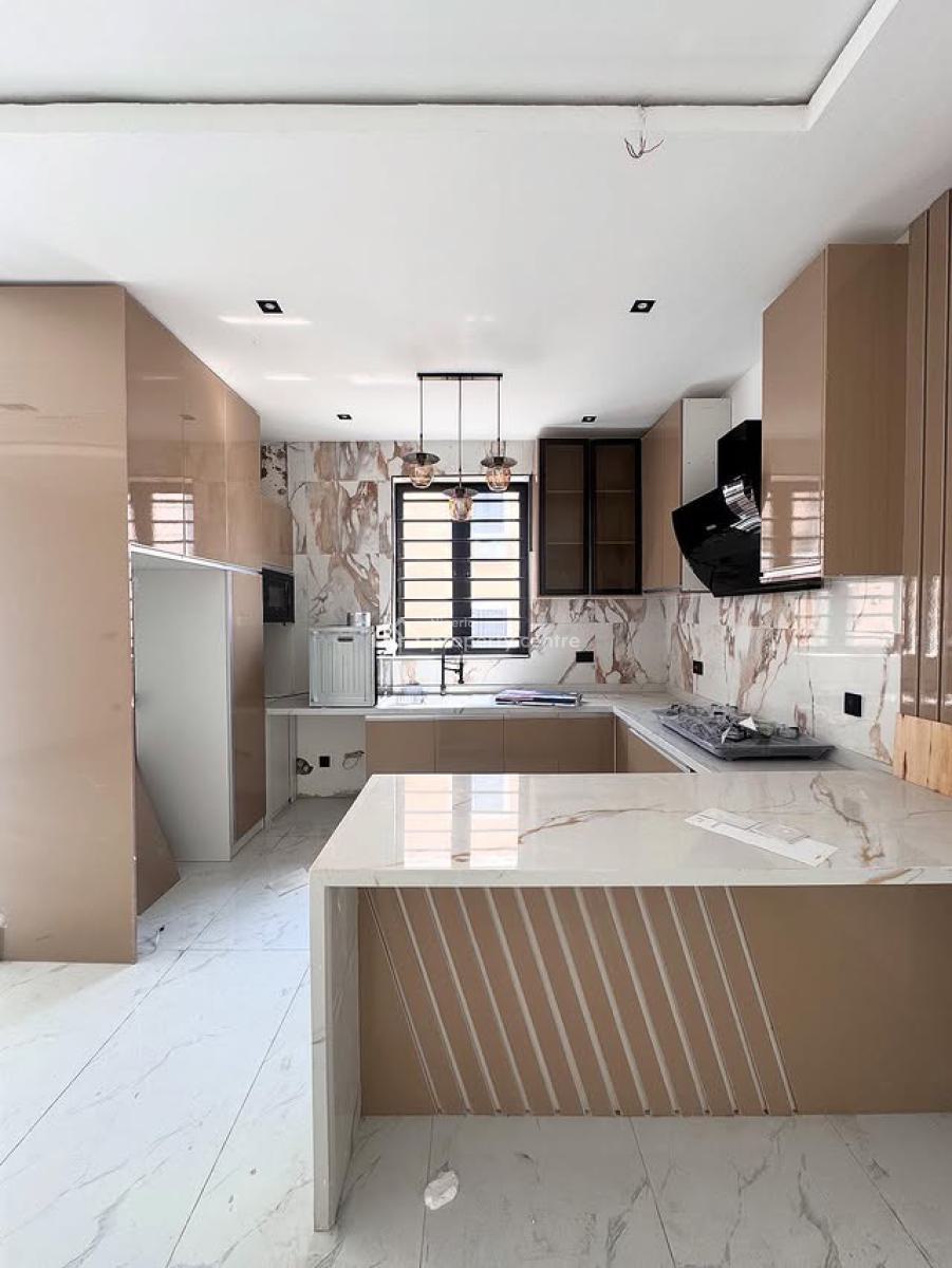 Newly Built 2 Bedroom Apartment, Ikate, Lekki, Lagos, Block of Flats for Sale