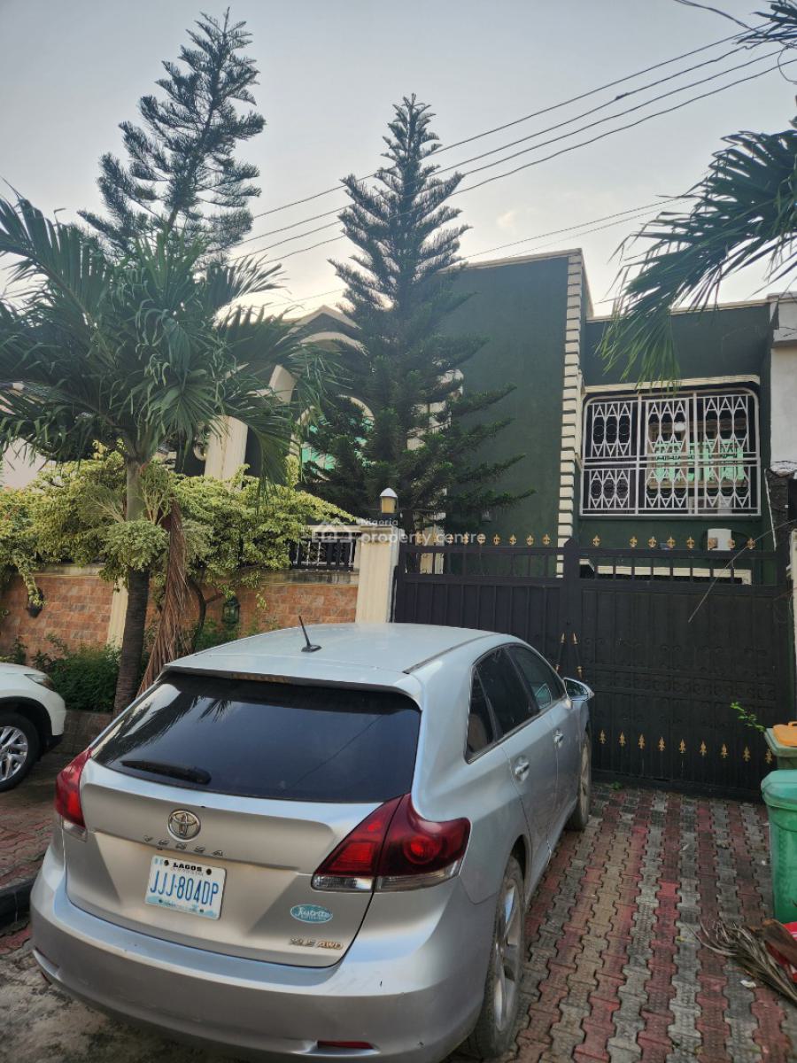 5 Bedroom Semi Detached Duplex with a Bq, Egbeda, Alimosho, Lagos, Semi-detached Duplex for Sale