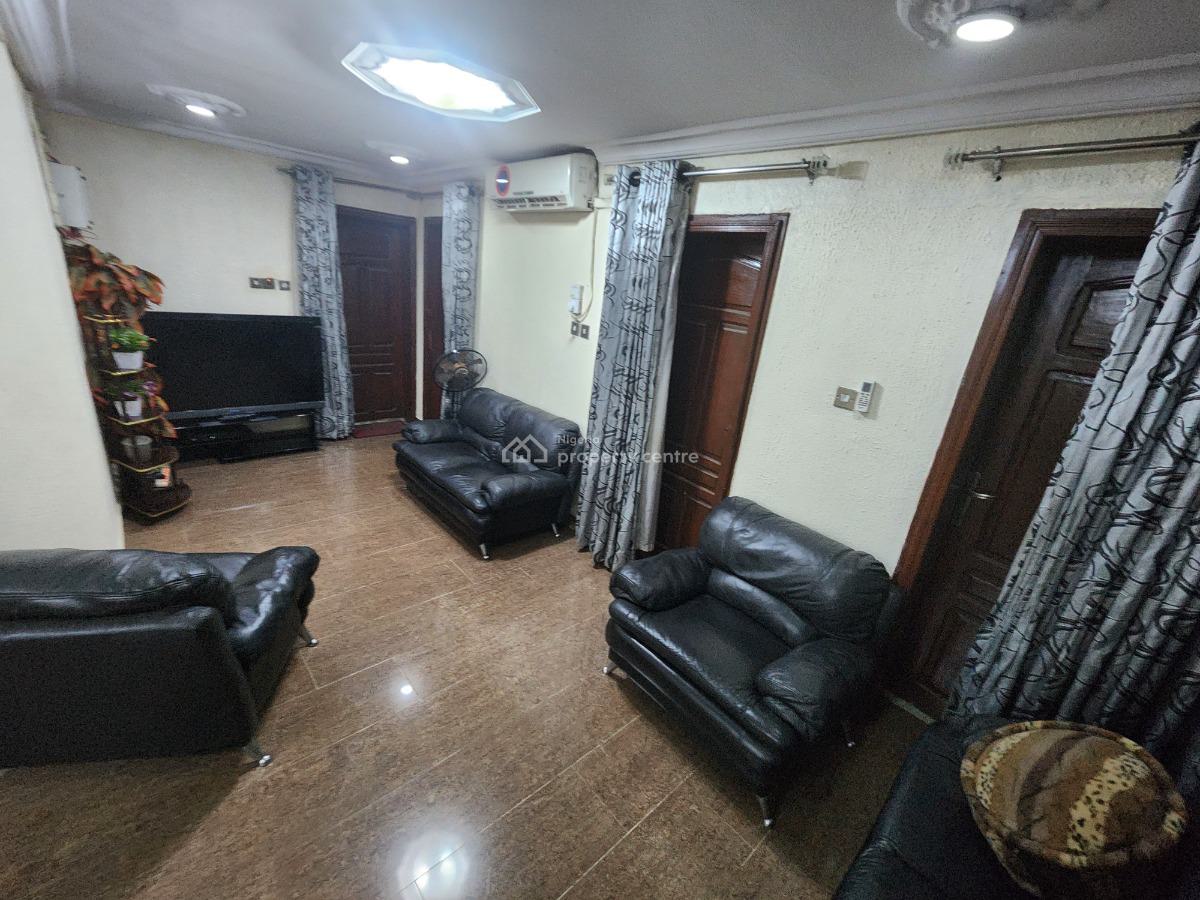 5 Bedrooms Semi Detached Duplex with a Bq, Egbeda, Alimosho, Lagos, Semi-detached Duplex for Sale