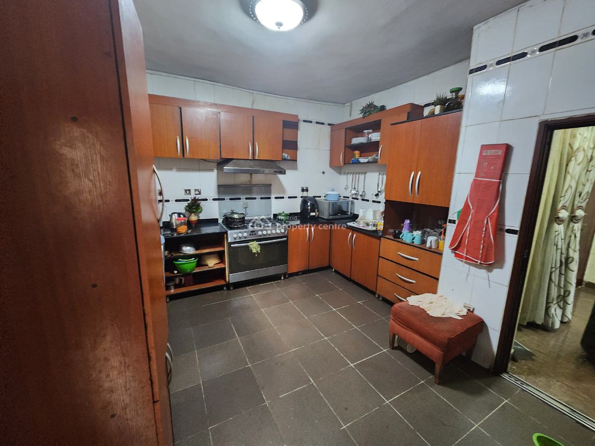 5 Bedrooms Semi Detached Duplex with a Bq, Egbeda, Alimosho, Lagos, Semi-detached Duplex for Sale