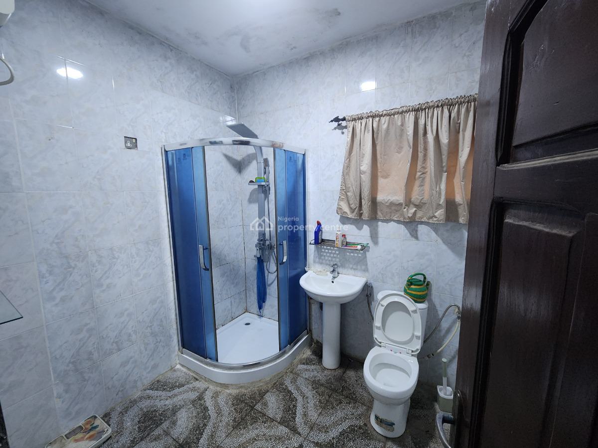 5 Bedrooms Semi Detached Duplex with a Bq, Egbeda, Alimosho, Lagos, Semi-detached Duplex for Sale