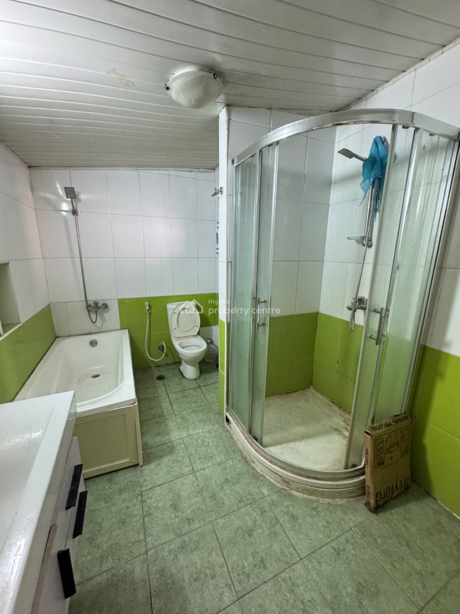 Well Maintained 4 Bedrooms Terraced Duplex, Lekki Phase 1, Lekki, Lagos, Terraced Duplex for Rent