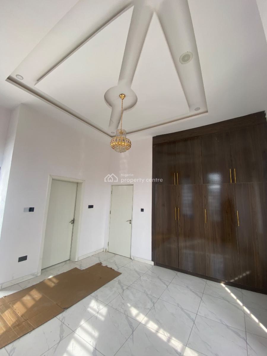 Luxury Newly Built 3bed with Bq , Good Rd , Gud Light, an Estate at Ikota, Lekki, Lagos, Terraced Duplex for Rent