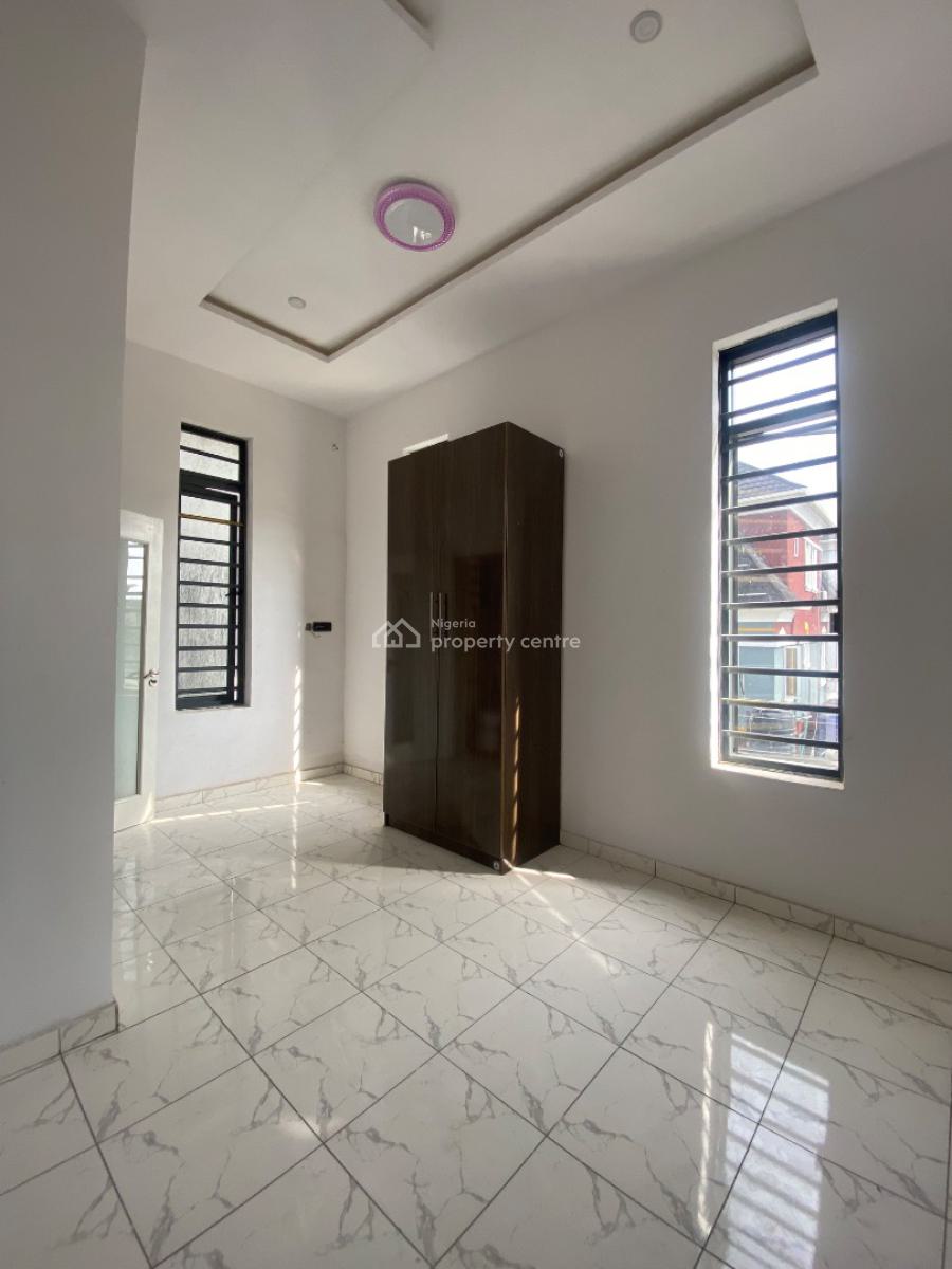 Luxury Newly Built 3bed with Bq , Good Rd , Gud Light, an Estate at Ikota, Lekki, Lagos, Terraced Duplex for Rent