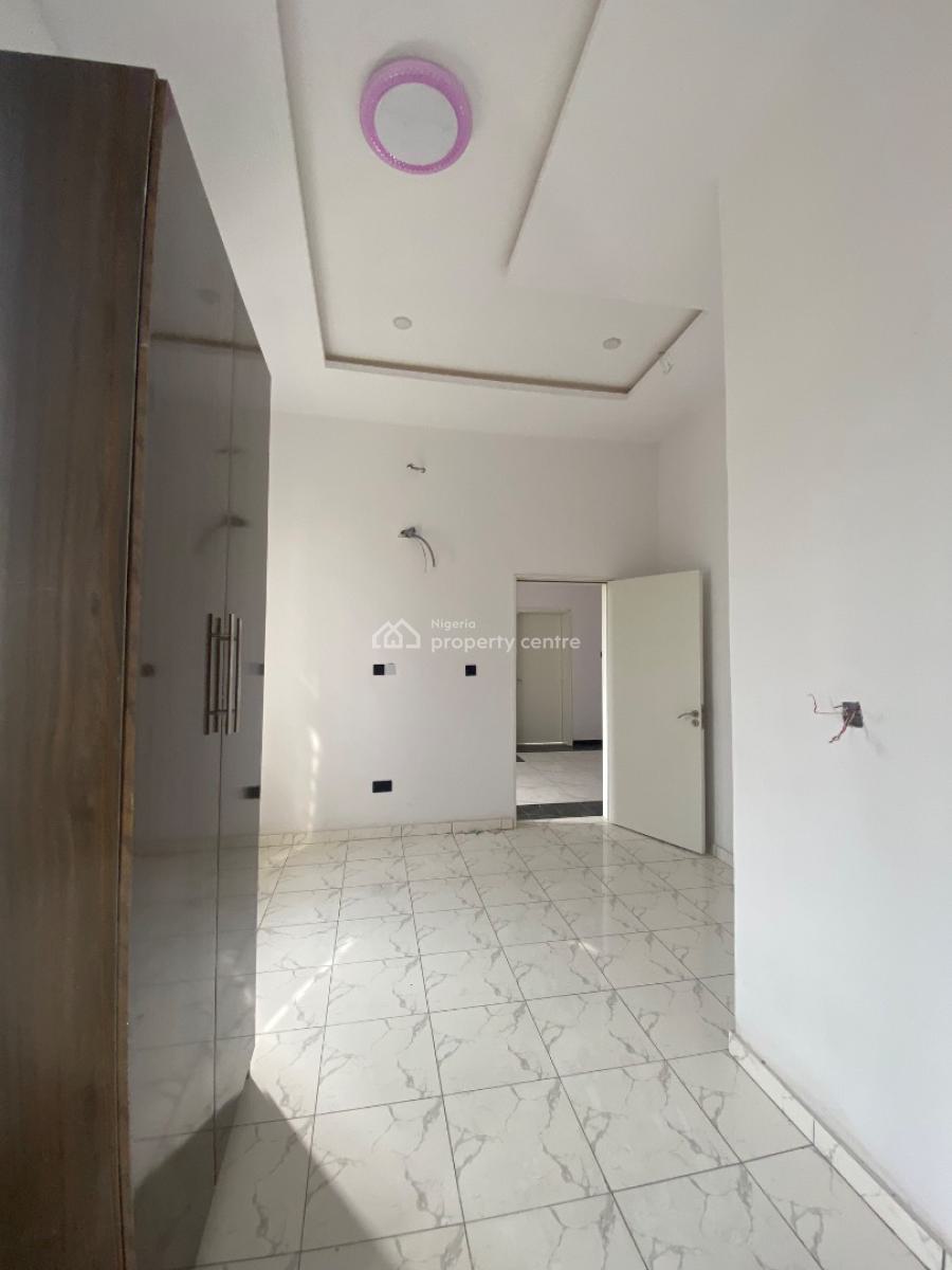 Luxury Newly Built 3bed with Bq , Good Rd , Gud Light, an Estate at Ikota, Lekki, Lagos, Terraced Duplex for Rent