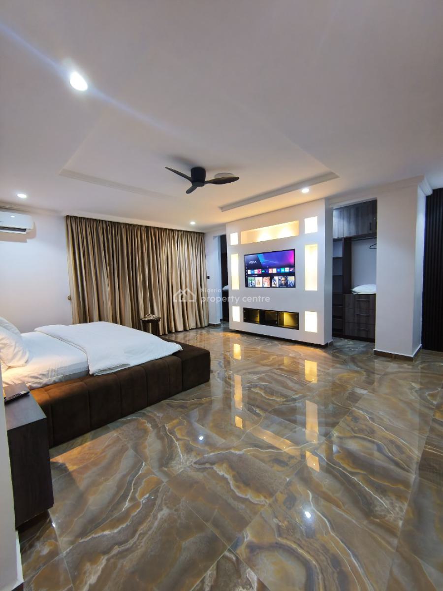 Exquisite for The Executive 1 Bedroom Apartment, Off Admiralty Way, Lekki, Lagos, Mini Flat (room and Parlour) Short Let