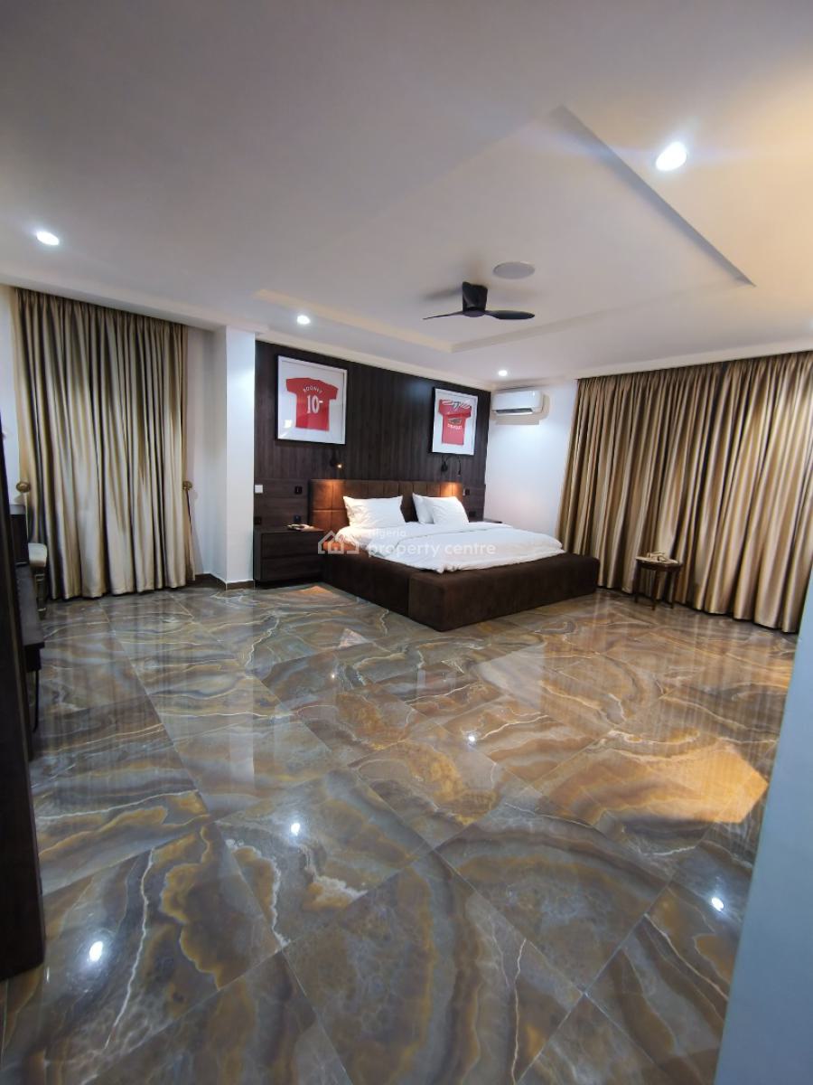 Exquisite for The Executive 1 Bedroom Apartment, Off Admiralty Way, Lekki, Lagos, Mini Flat (room and Parlour) Short Let