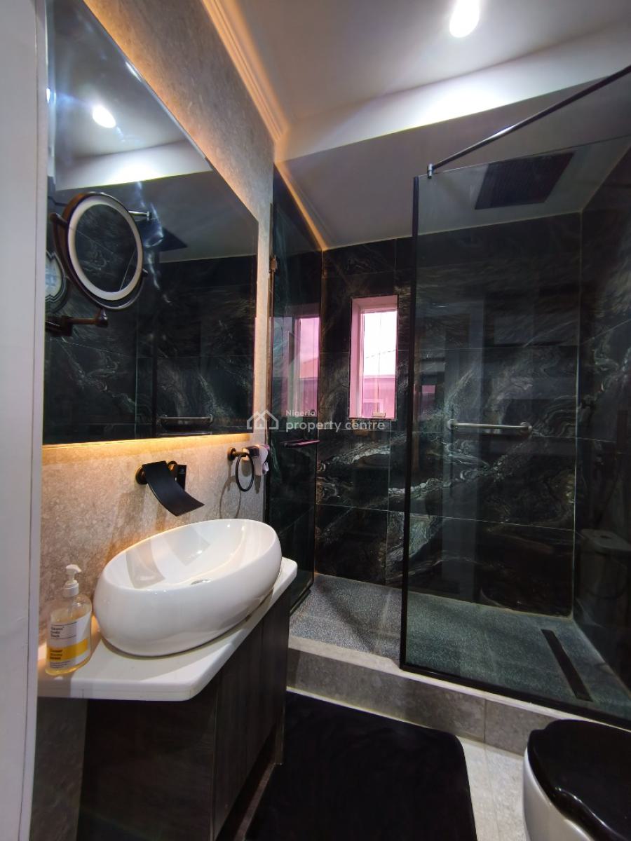 Exquisite for The Executive 1 Bedroom Apartment, Off Admiralty Way, Lekki, Lagos, Mini Flat (room and Parlour) Short Let