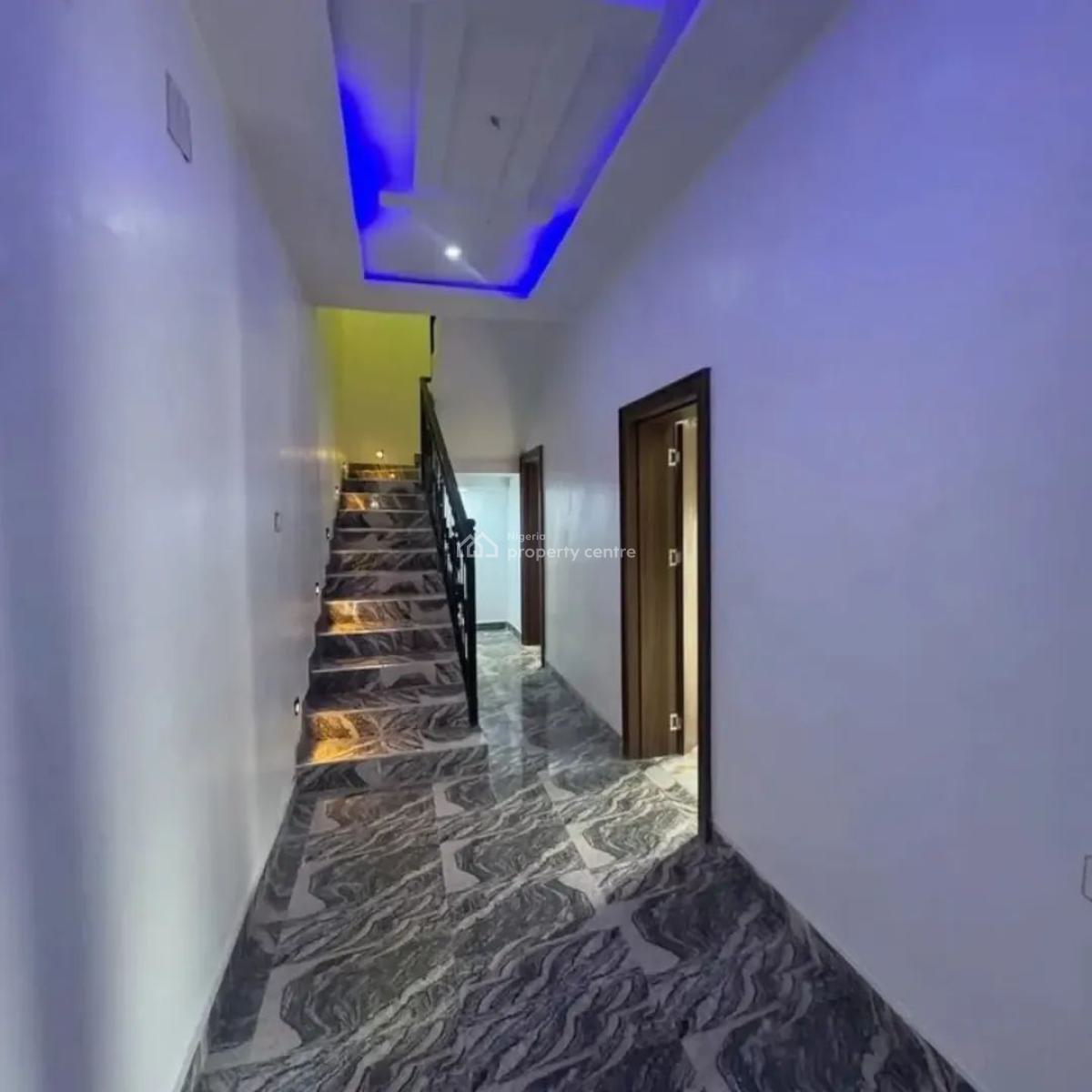 Semi Furnished 4 Bedrooms Duplex, Shell Cooperative Estate, Eliozu - Eneka Link Road, Port Harcourt, Rivers, Semi-detached Duplex for Sale