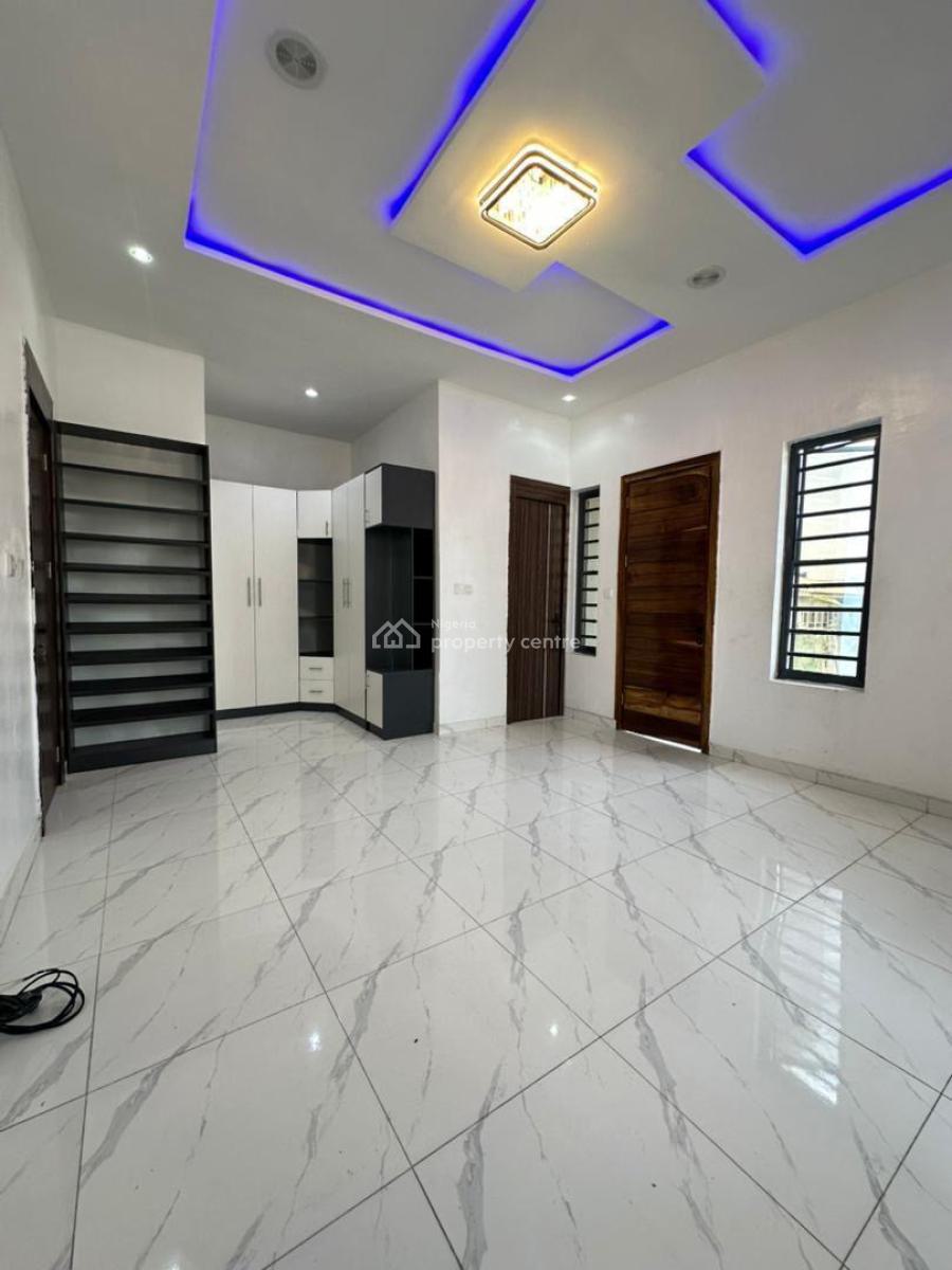 Self Compound Semi Detached 4bedroom Duplex with Bq, Orchid Road, Lekki, Lagos, Semi-detached Duplex for Rent