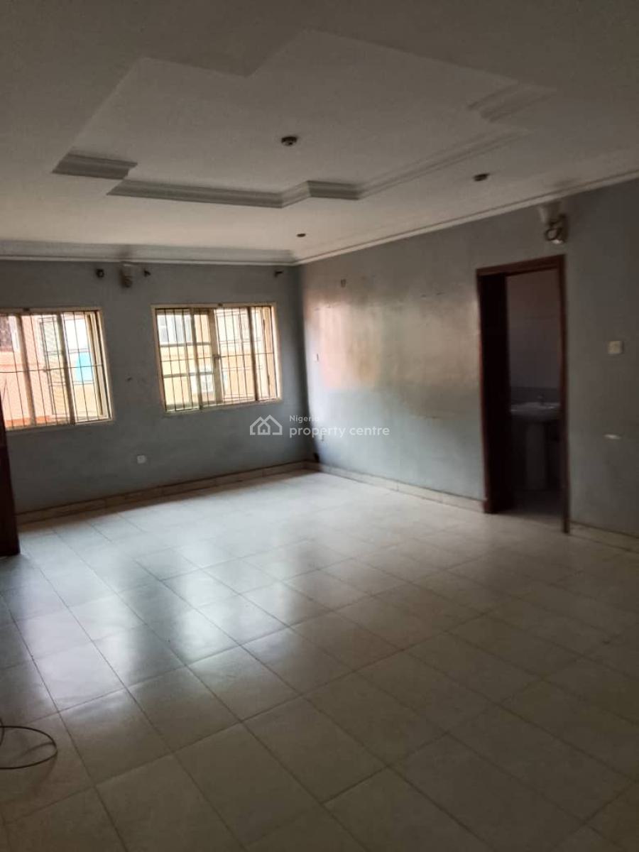 3 Bedroom Flat, Harmony Estate Zone C, Magodo Phase 1 Residential Scheme, Magodo, Lagos, Flat / Apartment for Rent