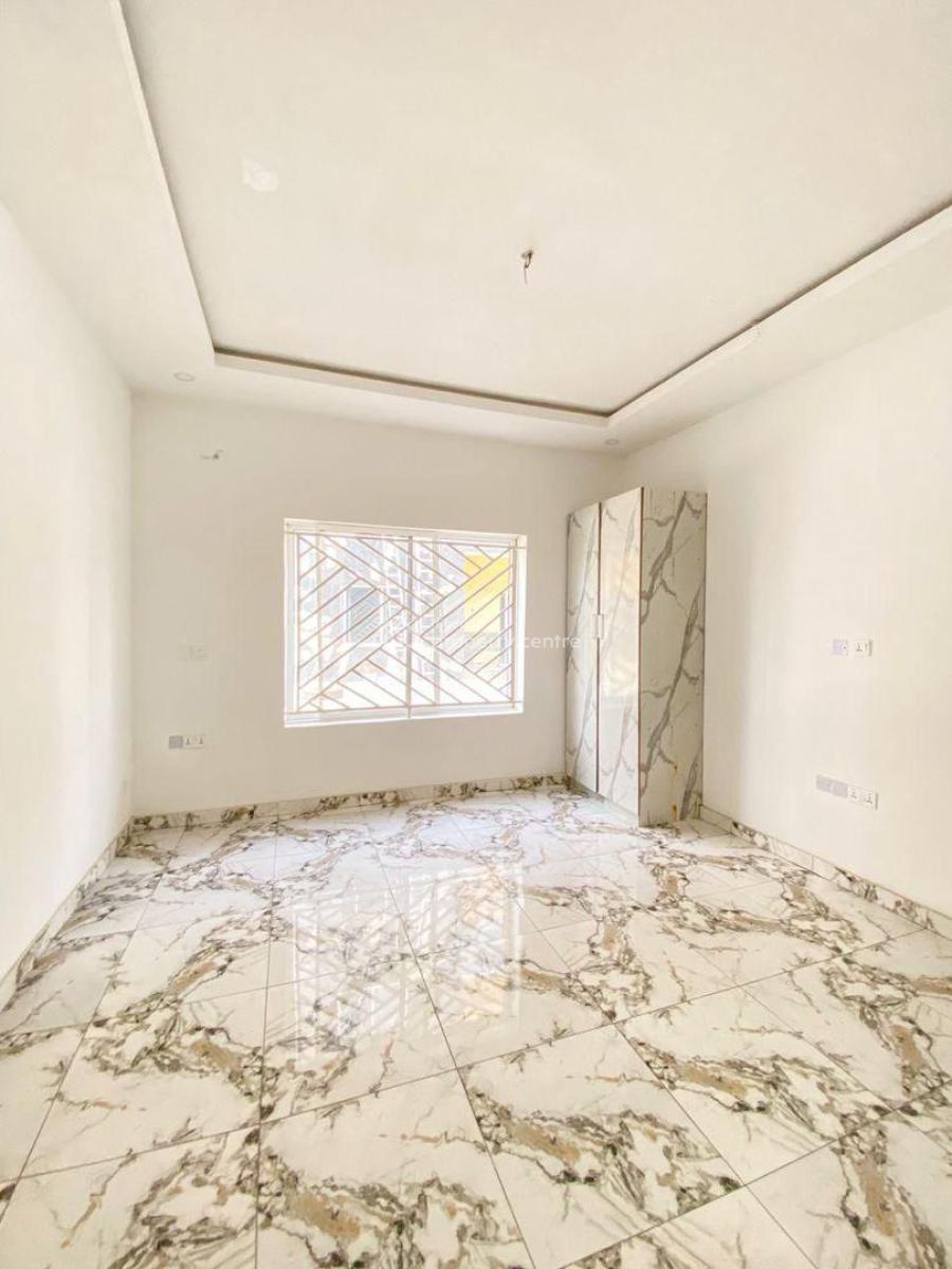 2 Bedrooms Apartment with a Bq (ground Floor), Ajah, Lagos, Flat / Apartment for Sale