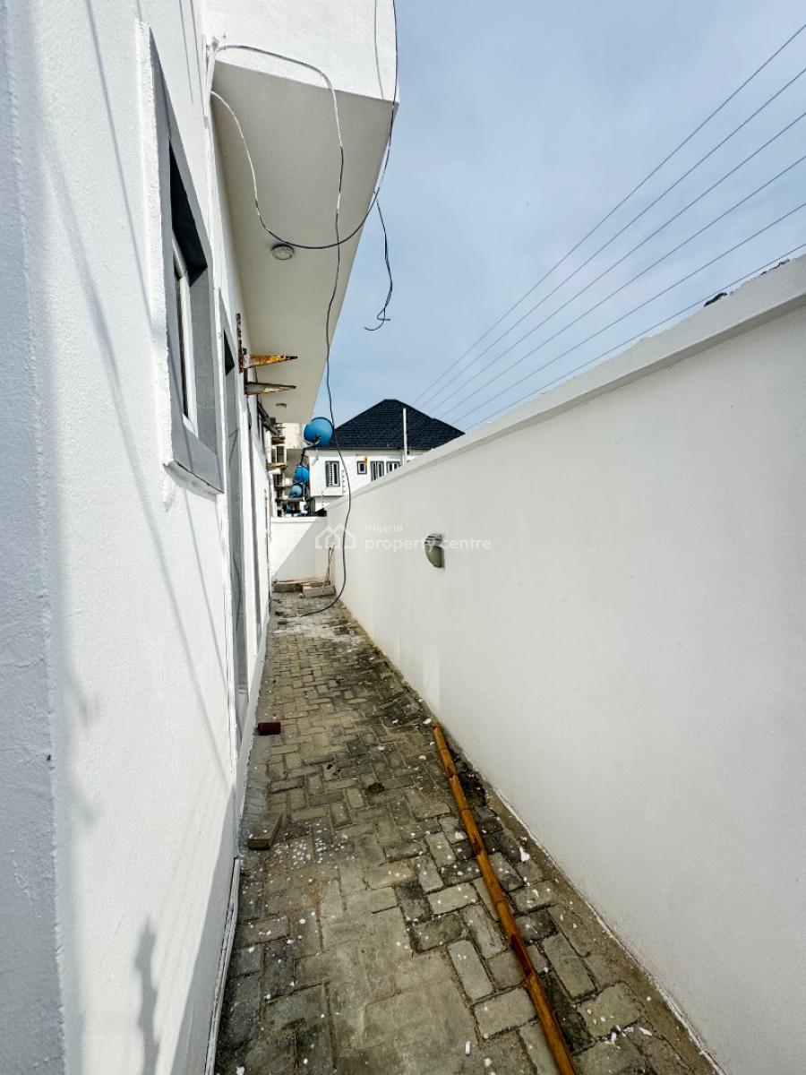 Luxurious Sweet 4 Bedrooms Duplex Semi Detached Duplex. Very Spacious and Nice, Orchid Road, Before Round-about, Lekki, Lagos, Semi-detached Duplex for Rent
