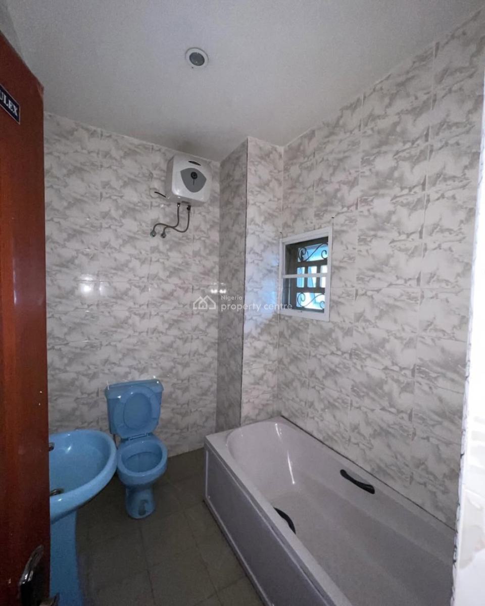 Income Property: 4 Units 3 Bedroom Apartments, Eliozu - Eneka Link Road, Port Harcourt, Rivers, Block of Flats for Sale