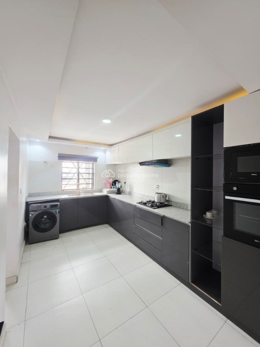 Partly Furnished 2bedrooms Flat with Bq, Whitesand Lekki Right, Lekki Phase 1, Lekki, Lagos, Flat / Apartment for Rent