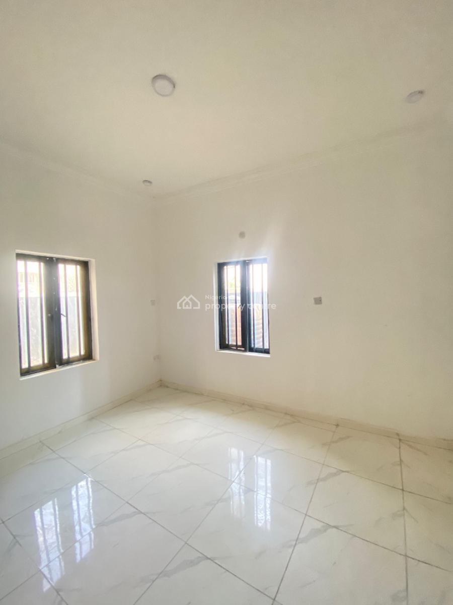 Superb 3 Bedrooms Apartment with Modern Facilities, Ikate, Lekki, Lagos, Flat / Apartment for Sale