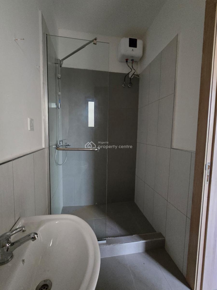 Spacious and Luxury 3 Bedroom Apartments with Premium Finishing, Lekki Phase 1, Lekki, Lagos, Flat / Apartment for Sale