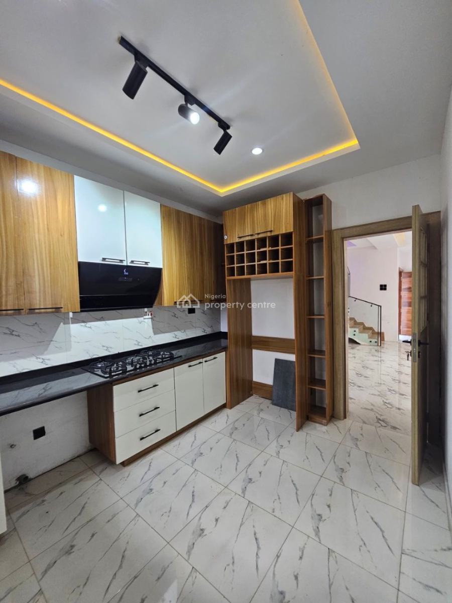 Stunningly Built 4 Bedrooms Detached Duplex with Modern Facilities, Mowe Town, Ogun, Detached Duplex for Sale