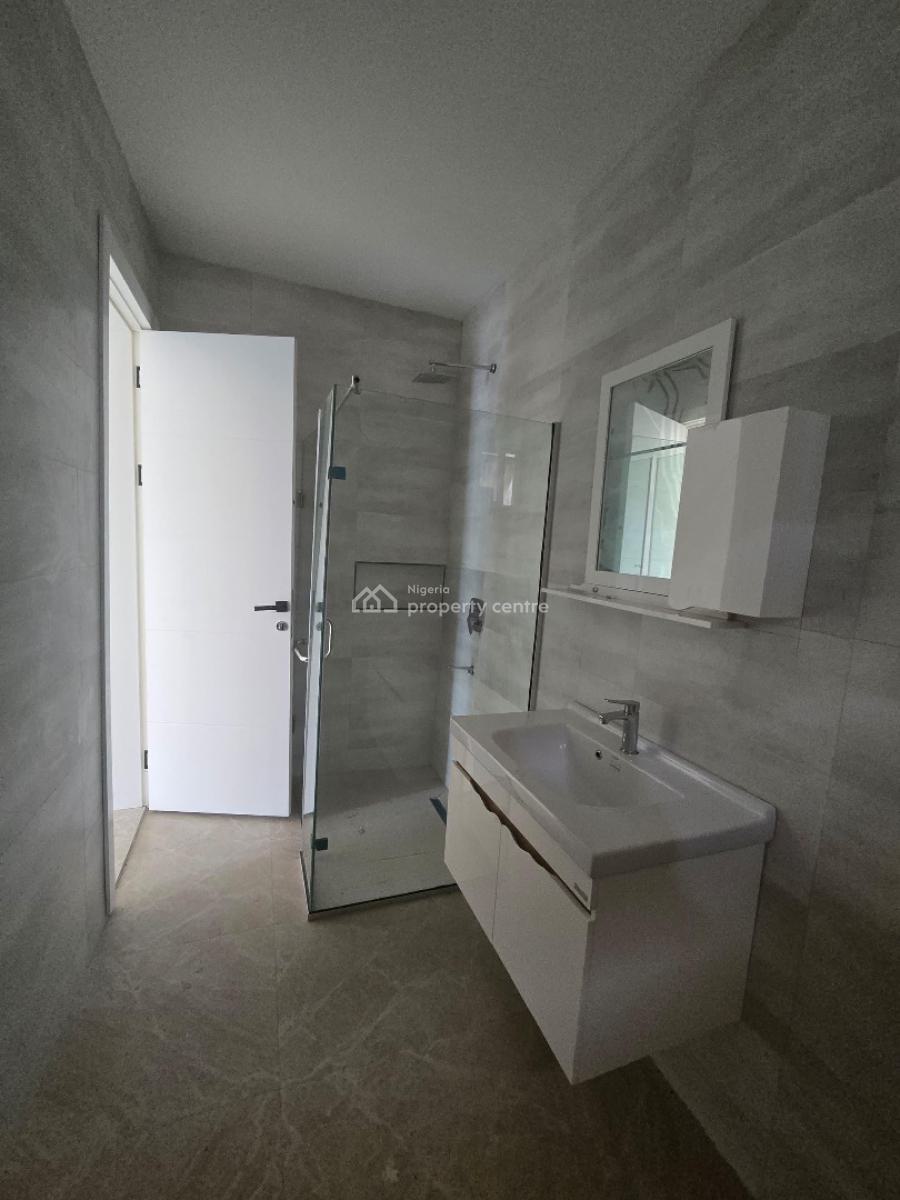 Spacious 5 Bedrooms Semi-detached Duplex with Bq, Banana Island, Ikoyi, Lagos, Semi-detached Duplex for Sale